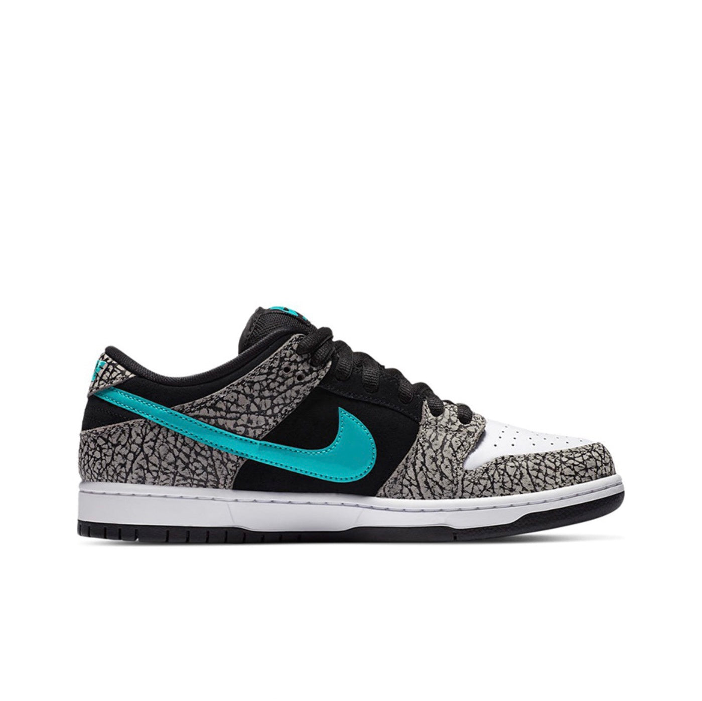 Dunk Low SB Atmos