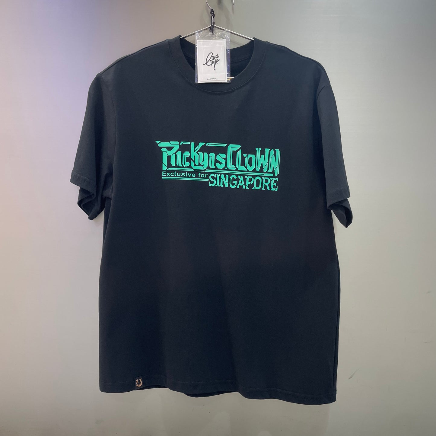 Rickyisclown Singapore Exclusive Glow In the Dark Gundam Smiley Black Tee