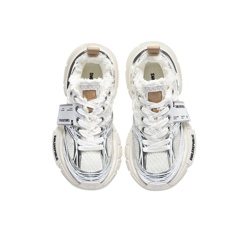 Smilerepublic Skyline White