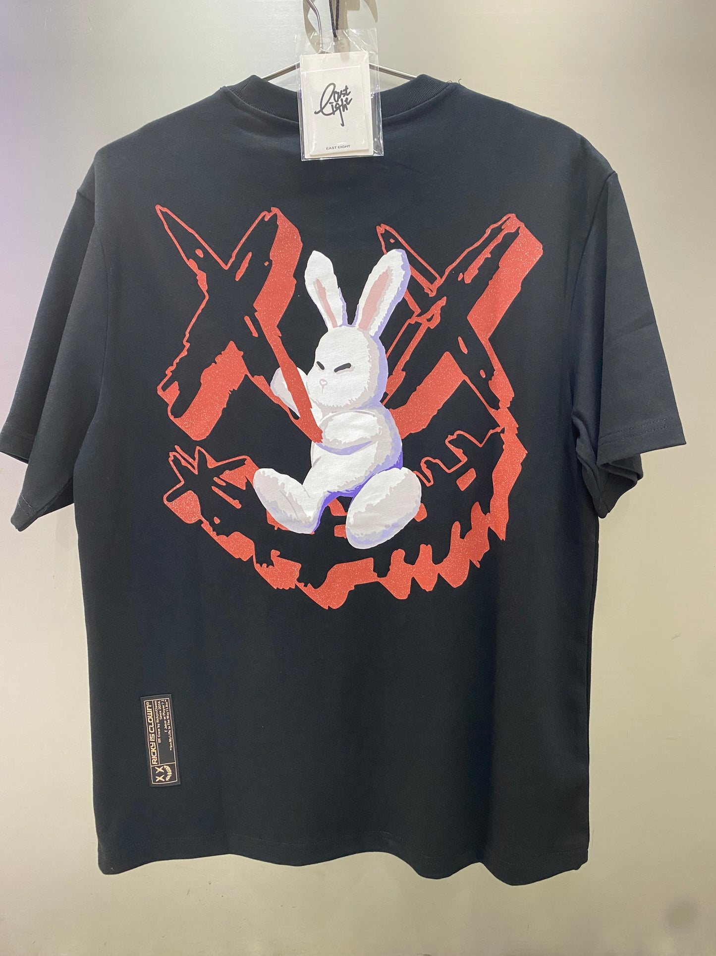 Rickyisclown Hanging Rabbit Smiley Black Tee