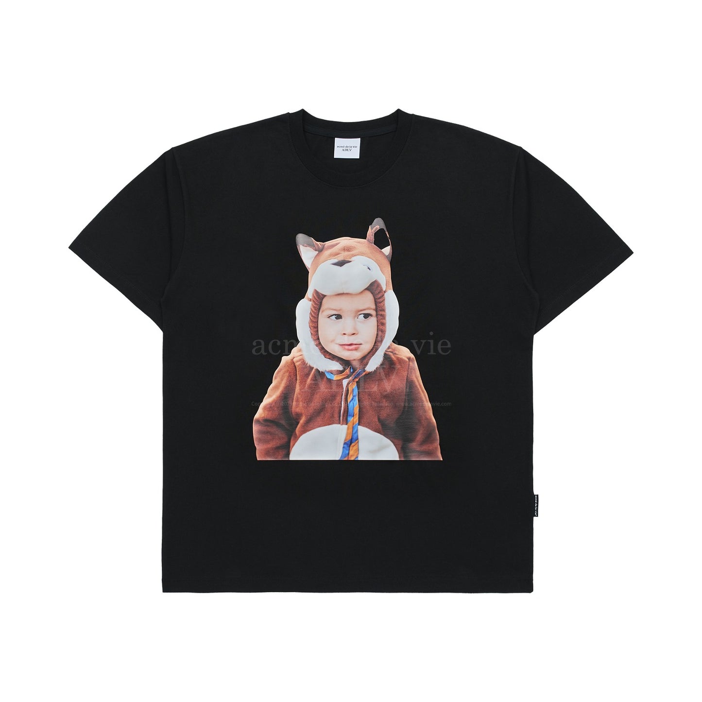 ADLV Baby Face Fox Doll Black Tee