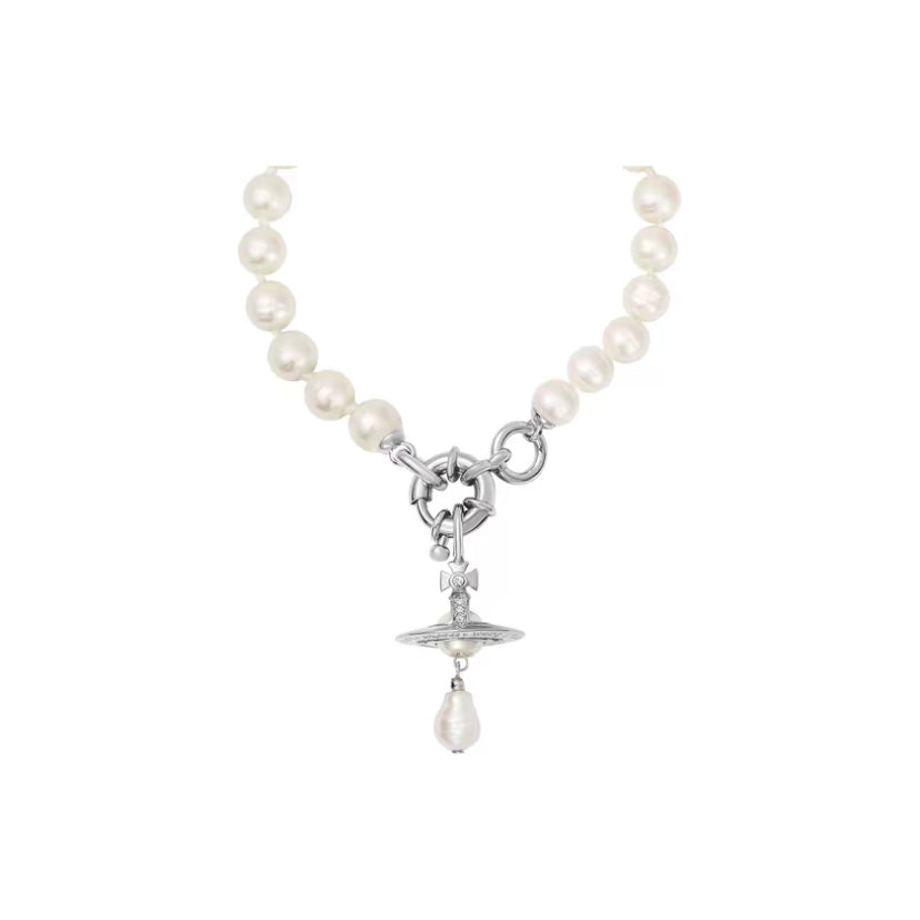 Vivienne Westwood Aleksa Pearl Necklace