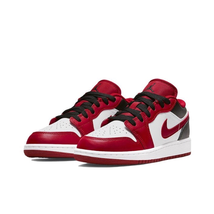 Air Jordan 1 Low Bulls GS