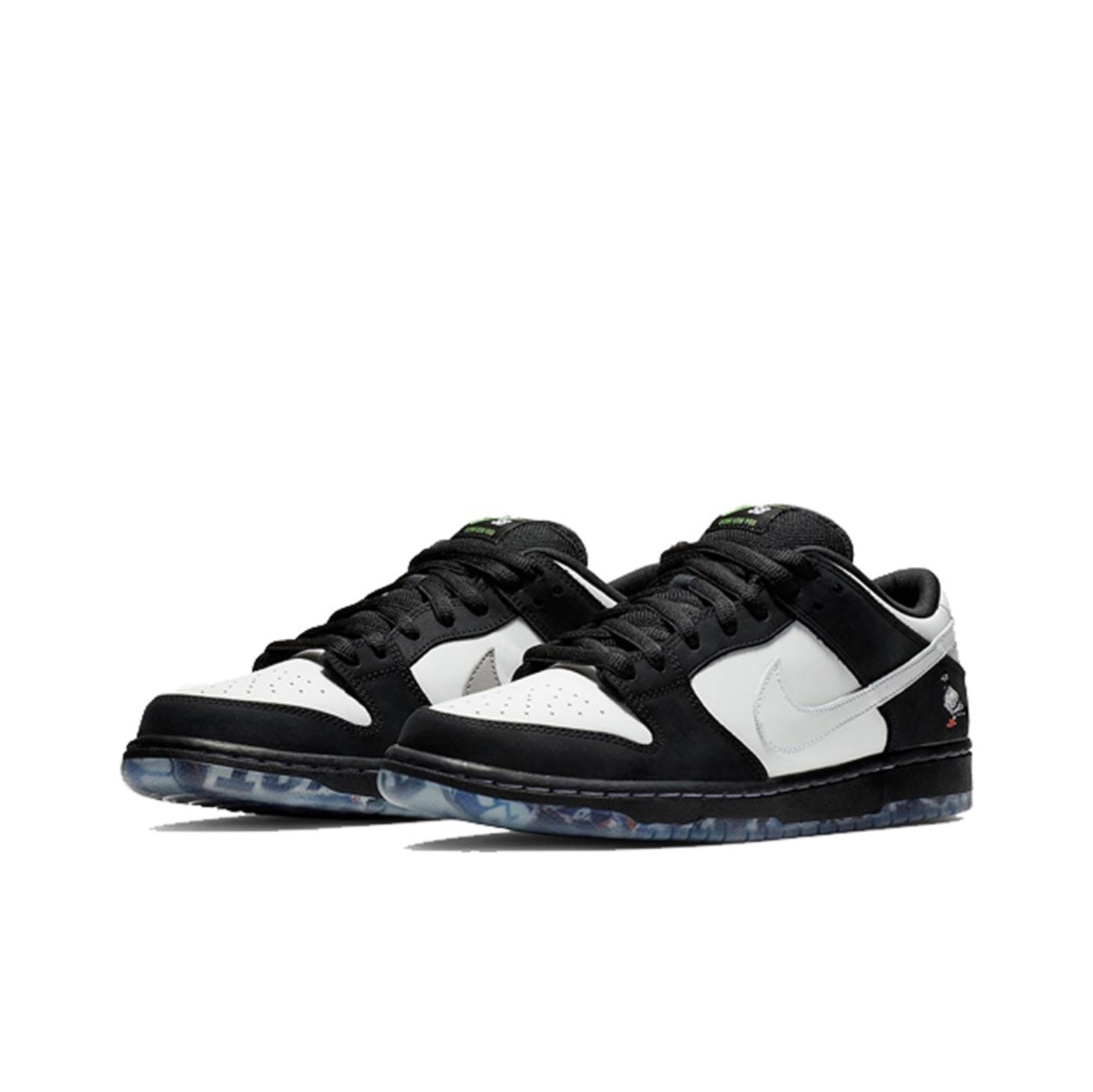 Dunk Low SB Staple Panda Pigeon