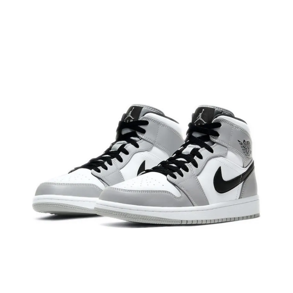 Air Jordan 1 Mid Light Smoke Grey