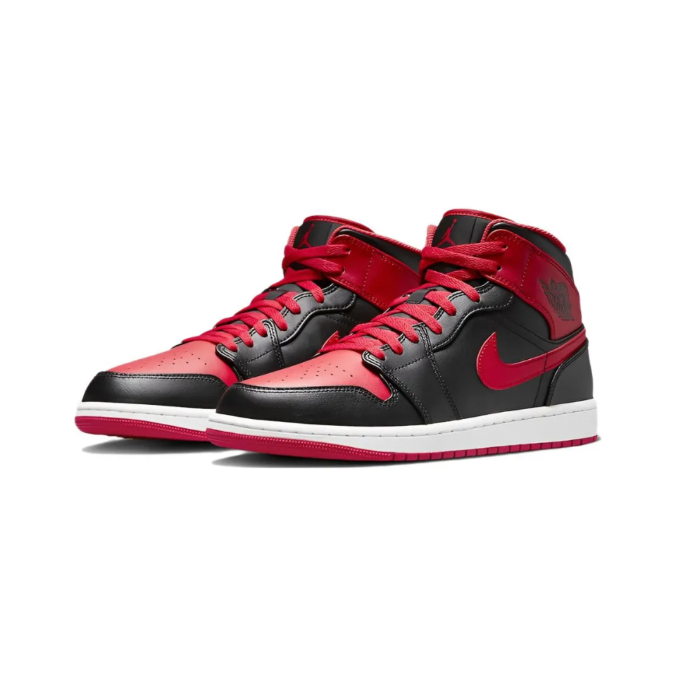 Air Jordan 1 Mid Alternate Bred