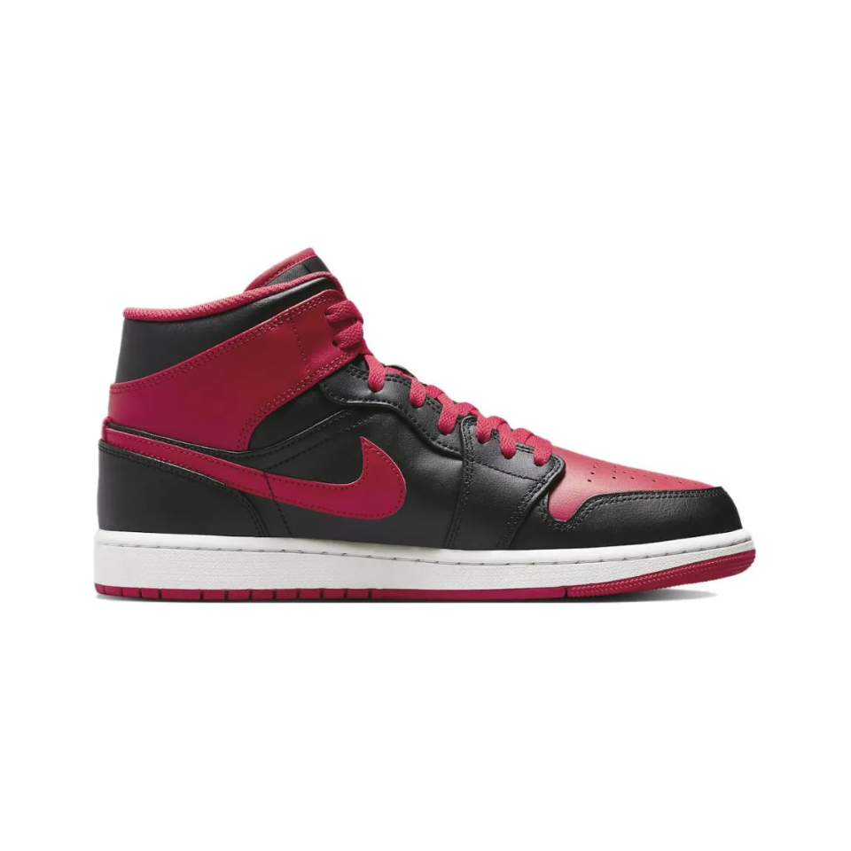 Air Jordan 1 Mid Alternate Bred